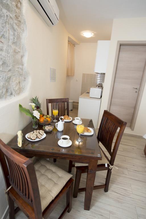Stone Beauty Apartment สปลิท ภายนอก รูปภาพ